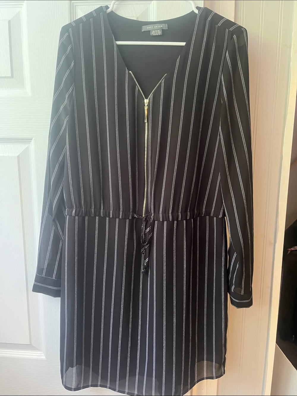 Suzy Shier Black Dress with White Pinstripes and Gold Zip